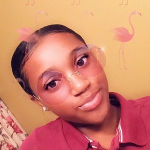 Meet your Posher, Eddrina